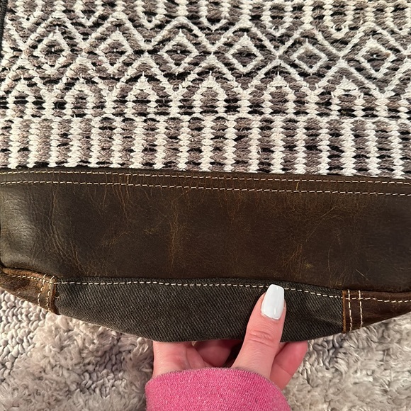 Myra Bag crossbody nubuck boho tribal print bag. Made in India festival purse - Picture 12 of 12